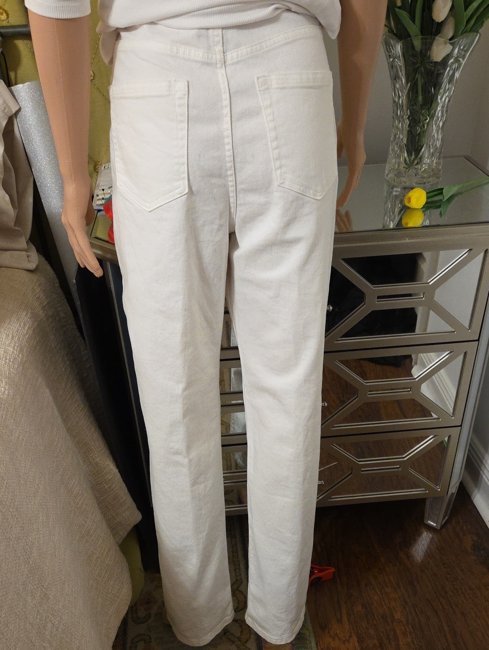 INC International Concepts Straight Leg High-Rise Jeans in White - Picture 1 of 6